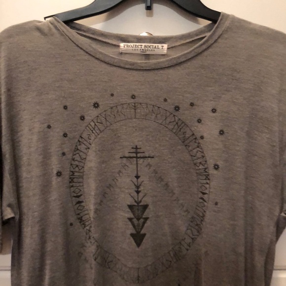 top - Picture 2 of 2